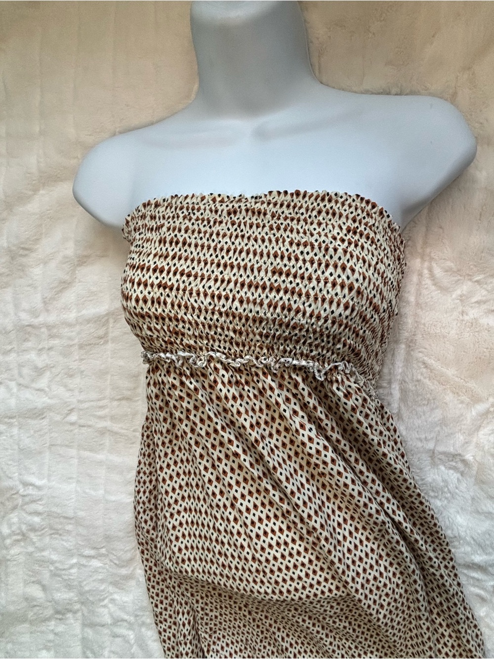 Pura Vida Smocked Halter/strapless Midi Dress - Picture 6 of 9
